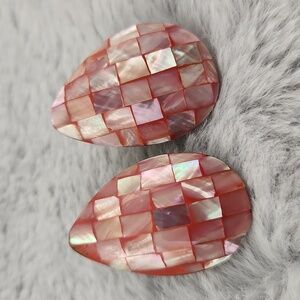 Pink teardrop vintage clip on earrings